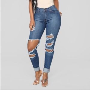 Beach Bum Medium Wash Jeans